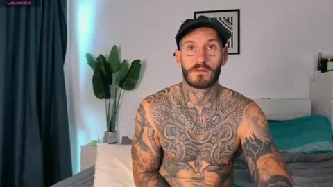 lucasexclusive online show from July 25, 4:21 am
