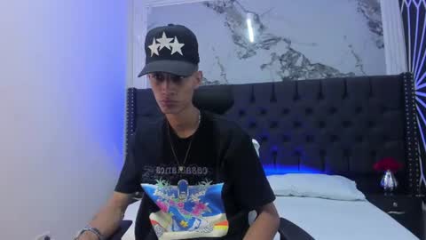 Lucas online show from July 22, 1:30 am