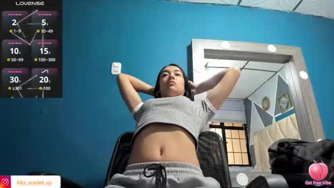 Snapshot of lucasymia_69 chatting on October 15, 12:05 pm MIA HOT online show from October 15, 12:05 pm