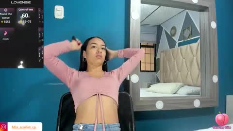 Snapshot of lucasymia_69 chatting on October 18, 12:17 pm MIA HOT online show from October 18, 12:17 pm