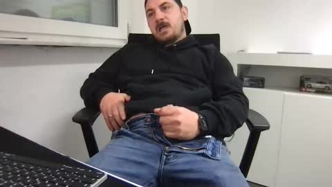 lucca_italiano online show from April 17, 11:24 am