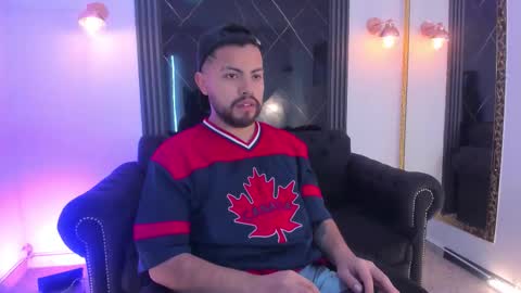 Snapshot of lucca_mallard chatting on February 7, 11:58 am Lucca IG Luccamallard online show from February 7, 11:58 am