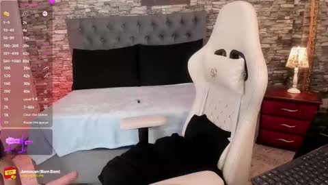 Lucca   IG Luccamallard online show from March 21, 1:48 pm