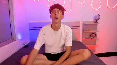 Luccas Ferreira online show from November 2, 7:05 pm