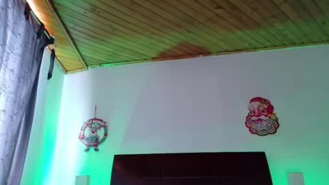 Luccy online show from December 1, 3:17 pm