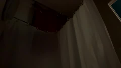 Snapshot of luchosaando chatting on February 7, 12:09 am Felipe online show from February 7, 12:09 am