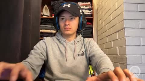 Snapshot of luchosaando chatting on September 28, 12:27 am Felipe online show from September 28, 12:27 am