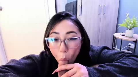 Luci y Fer online show from March 11, 1:48 am