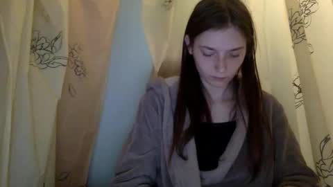Luci Layne online show from April 3, 10:24 am
