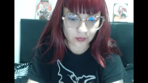 Snapshot of lucia_d_carton chatting on February 10, 4:38 am Lulu DCarton online show from February 10, 4:38 am