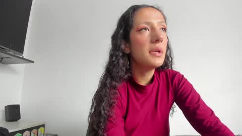 Lucia online show from April 3, 4:27 pm