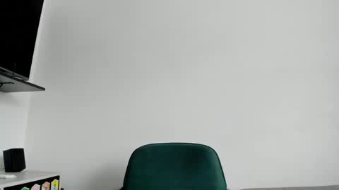 Lucia online show from April 13, 5:51 pm