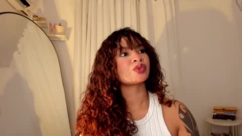 Lucia online show from January 9, 6:57 pm