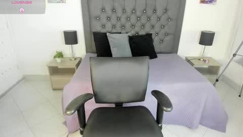 Lucia online show from October 21, 12:55 am