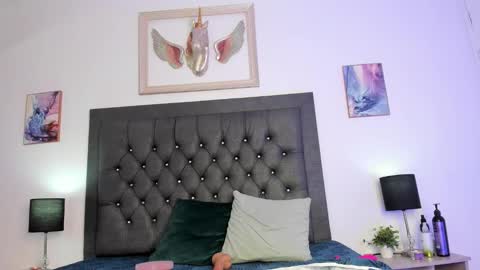 Lucia online show from November 13, 4:11 am