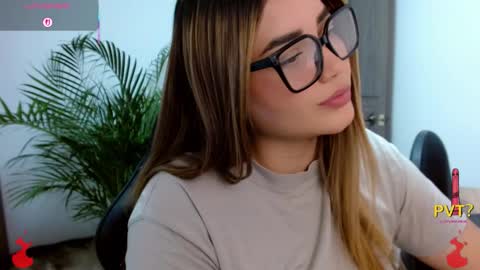 lucia star  online show from March 9, 3:16 pm