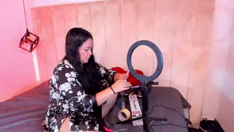 Lucia Vonne online show from September 18, 2:19 pm