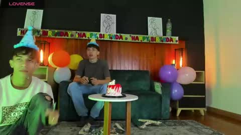 Pirulo online show from December 14, 1:59 pm