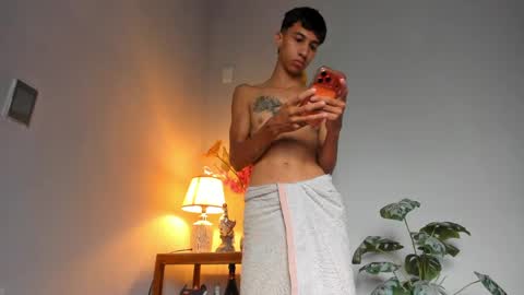 Pirulo online show from April 8, 2:28 pm