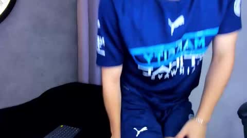 lucian_greyy online show from October 5, 4:33 am