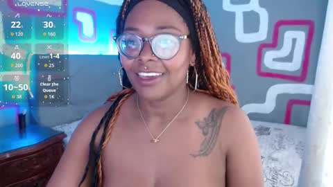 Luciana online show from November 19, 9:15 pm