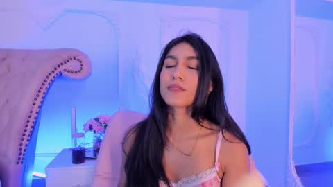 Luciana online show from February 13, 9:00 pm