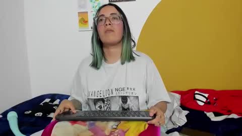 Snapshot of lucianacapisce chatting on November 11, 10:54 pm Dani 3 online show from November 11, 10:54 pm