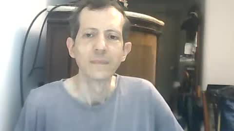 Luciano online show from April 2, 1:58 am