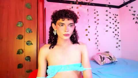 Lucy or Lucian 3 Come to my social Links3   online show from September 14, 7:24 pm