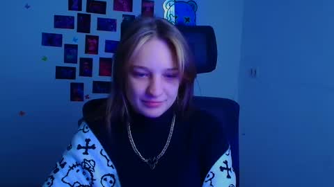 Lucie online show from January 11, 12:10 pm