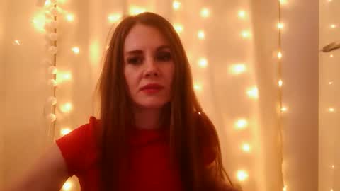 LucieMack online show from January 8, 4:09 pm