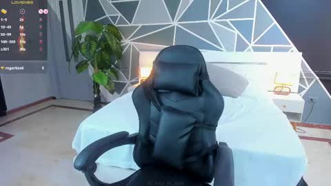 Snapshot of lucifer_dauhgter chatting on February 28, 5:37 pm Lucy online show from February 28, 5:37 pm