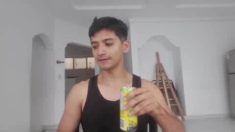 leonel online show from March 29, 9:59 pm