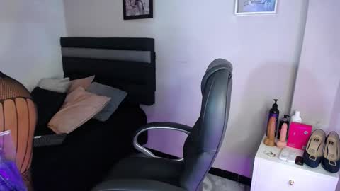 Luci online show from October 23, 7:45 pm