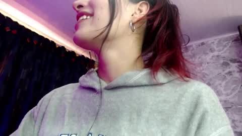 Lucia online show from November 18, 3:49 pm