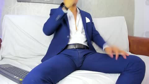 Snapshot of lucii_fer_ chatting on January 12, 3:03 pm Leo online show from January 12, 3:03 pm