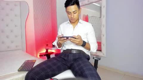 Leo online show from March 20, 11:48 am