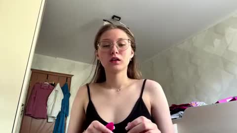Maya online show from July 2, 3:06 am
