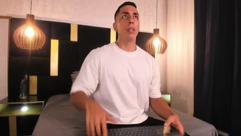 Lucio online show from March 30, 11:55 am