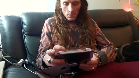 Snapshot of luciousloxs chatting on November 28, 9:12 am luciousloxs online show from November 28, 9:12 am