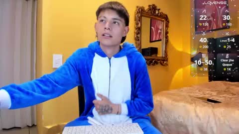 luckk_ online show from July 2, 3:56 am