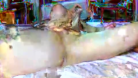 Snapshot of lucky134u chatting on May 6, 11:43 pm lucky134u online show from May 6, 11:43 pm