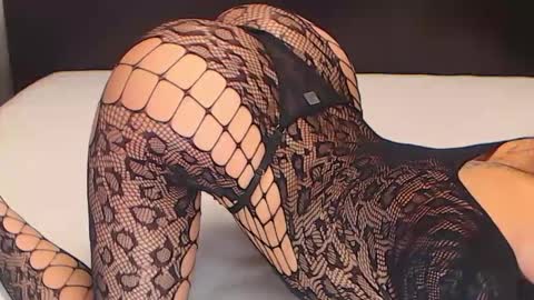 lucky4905010 online show from April 13, 8:47 pm