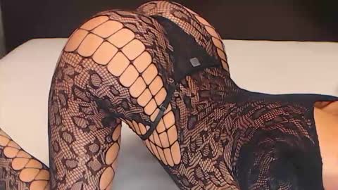 lucky4905010 online show from April 21, 7:39 pm