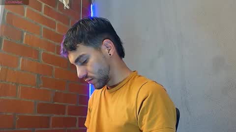 lucky_blessed online show from December 18, 3:51 pm