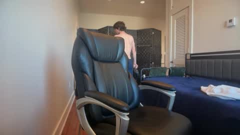 lucky_bme online show from February 12, 1:39 pm