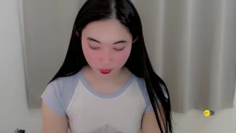 mariel online show from December 11, 2:54 pm