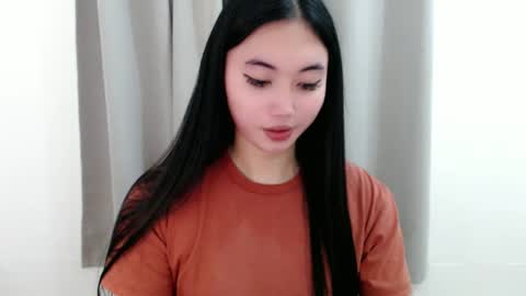 mariel online show from March 12, 9:45 pm