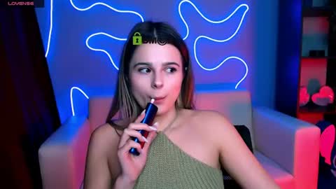 Snapshot of luckybabymeow chatting on June 26, 9:08 pm Mila Sweetheart online show from June 26, 9:08 pm