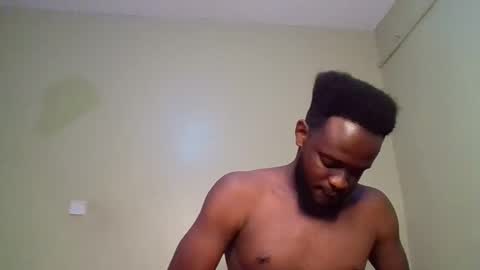 Snapshot of luckycharly chatting on February 4, 5:10 am MASTER DOM online show from February 4, 5:10 am